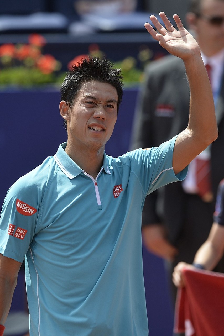 包含马来西亚羽毛球队险胜泰国羽毛球队，陶菲克统治全场的词条